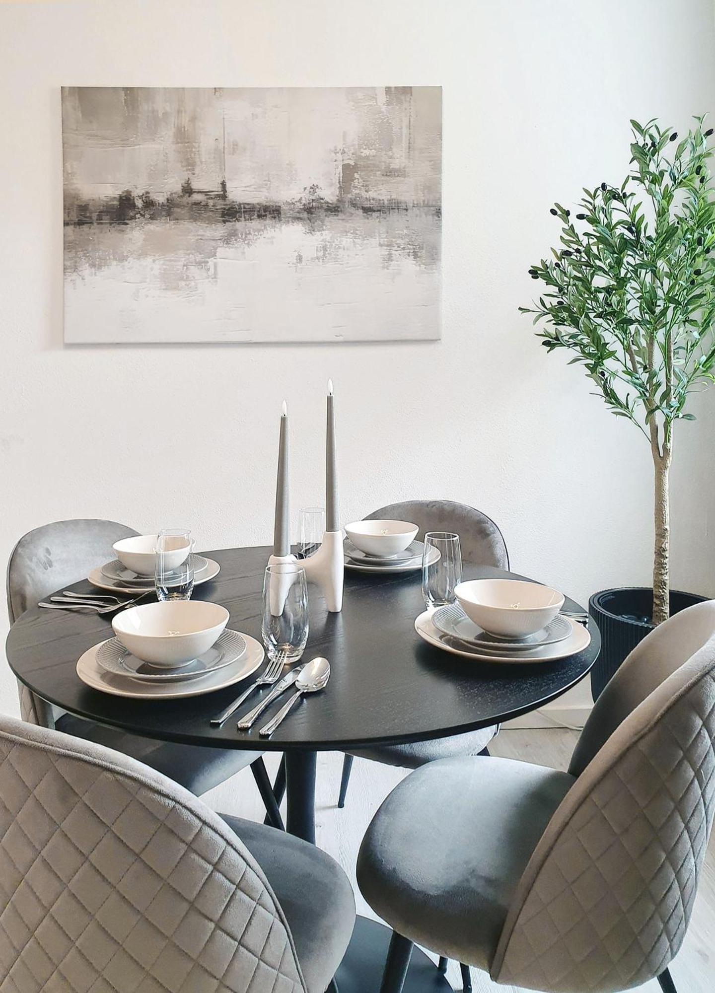 Livation - Hamm-mitte - 2 Zi - Nespresso - Smarttv - Freewifi - Ausgestattete Kueche - 24h Check-in - Bis 4 Pers Pro Apartment